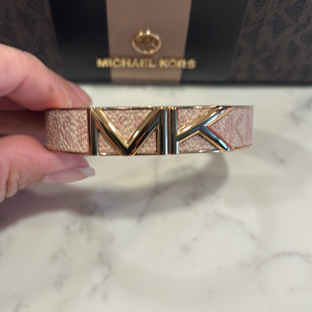 Michael Kors pink and rose gold bangle